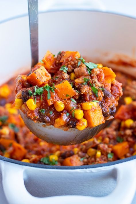 Turkey Sweet Potato Chili, Sweet Potato Chili Recipe, Healthy Sloppy Joes, Celebrating Sweets, Ground Turkey Chili, Turkey Sweet Potato, Potato Chili, Healthy Beef, Stuffed Sweet Potato Healthy