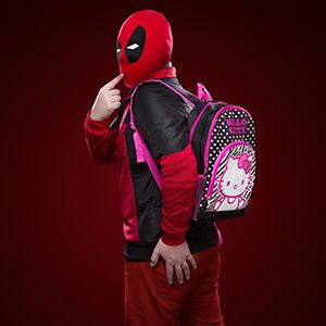 Deadpool's Hello Kitty Backpack - Exclusive Additional Image Deadpool Hello Kitty, Deadpool Backpack, Batman Backpack, Hello Kitty Backpack, Kitty Backpack, Deadpool Movie, Hate Cats, Pin Search, Hello Kitty Bag