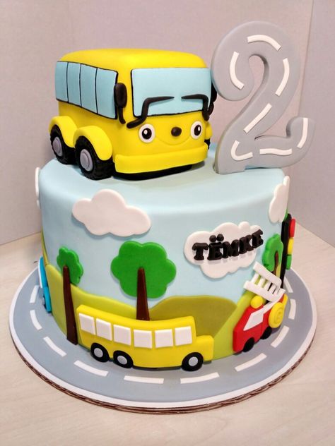 Bus Themed Birthday Cake, 2nd Birthday Bus Theme, Go Buster Bus Cake, Bus Cakes For Boys, Cocomelon Bus Cake, Bus Cake Ideas, Bus Theme Cake, Bus Themed Birthday Party, Wheels On The Bus Cake