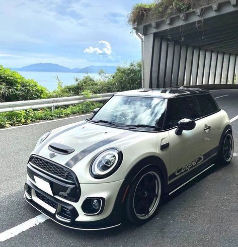 Mini Cooper Country Man, Mini Cooper Racing, Mini Cooper Works, Mini Cooper Hardtop, Mini Cooper Sport, Mini Cooper Custom, New Mini Cooper, Mini Cooper R56, Stylish Car