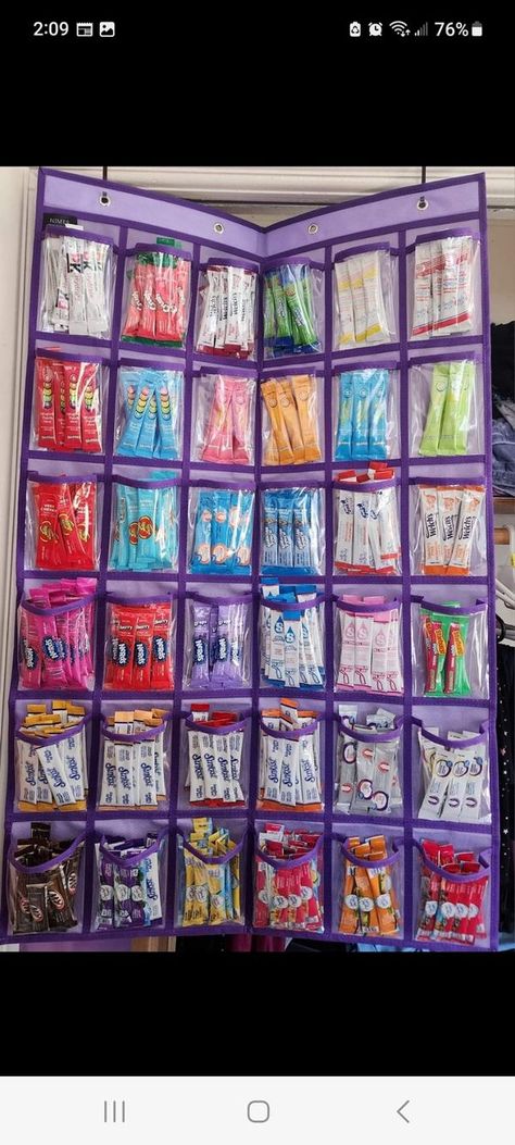 Organizing Water Flavor Packets, Drink Mix Storage Ideas, Drink Packet Storage, Water Packet Organization, Water Flavor Packets Storage, Drink Packet Organization, Drink Storage Ideas, Water Of The Day, Watertok Recipes