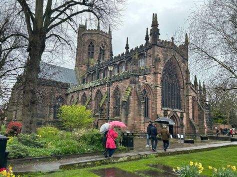 The ancient Cheshire town with some of the UK's most beautiful old buildings - Cheshire Live West England, The Great Fire, Cafe House, Listed Building, Church Building, Place Of Worship, Old Building, St Mary, Old Buildings