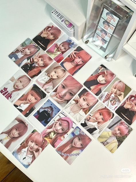 K Pop Collection, Photocard Aesthetic, Kpop Cards, Photocard Collection, Kpop Store, Groups Poster, Kpop Photocards, Cute Small Animals, Card Photography