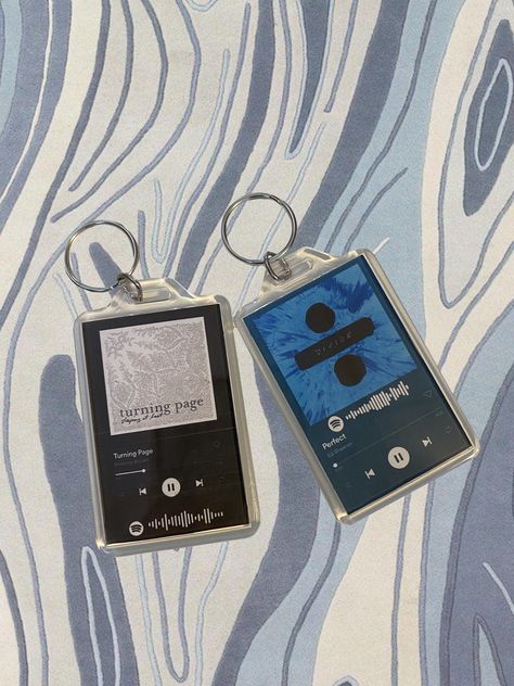 Playlist Keychain, Spotify Key Ring, Spotify Song Keychain, Spotify Keychain, Album Keychain, Song Keychain, Keychain Aesthetic, Custom Keychains, Diy Angels