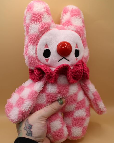 🩷MOXIE🤍 I’ve been getting a lot of requests to bring back the pink and white checkered babies ✨ this baby is up for adoption and I will also be taking preorders because I just ordered more of this fabric 🫶🏻 #stuffedserotonin #plushiecommunity #plushmaker #plushartist #clowncore #clownplush #plushies #plushcore Pink Clowncore, Pink Plushie, 2000 Toys, Pink And White Checkered, Doll Plushies, Cute Clown, Silly Cats Pictures, Cute Stuffed Animals, Cute Plush