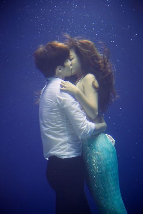 The Surplus Princess Underwater Kiss, Legend Of Blue Sea, Mermaids Kissing, Song Jae Rim, Jo Bo-ah, Lee Min Ho Photos, Under The Water, Starred Up, Mermaids And Mermen