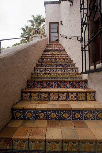 Spanish colonial decor