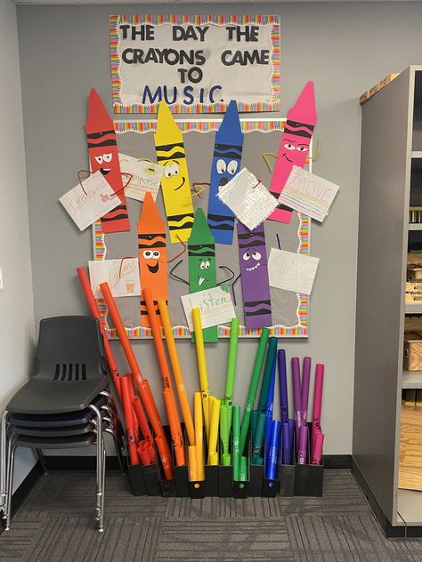 The Day The Crayons Quit Bulletin Board, The Day The Crayons Quit Craft, Elementary Music Classroom Decor, Crayon Bulletin Boards, Crayon Classroom, The Day The Crayons Quit, Day The Crayons Quit, Reading Fair, Kids Programs