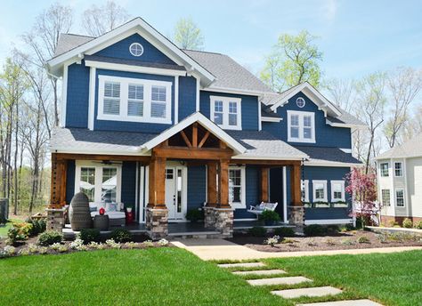 "Newburg Green" Benjamin Moore navy color for balcony railings- Young House Love | Let’s Take It Outside | http://www.younghouselove.com Blue Siding, Wood Siding Exterior, Trendy House, Exterior House Color, Young House Love, Pintura Exterior, Casas Coloniales, Exterior Paint Colors For House, Casa Exterior