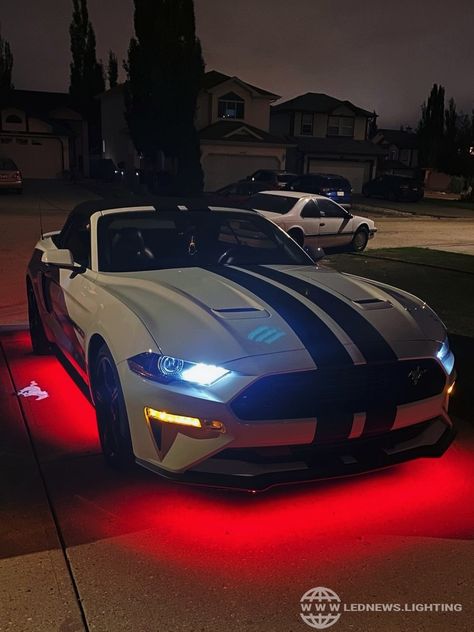 Car With Neon Lights, Car With Lights Under, Underglow Car Aesthetic, Car Led Lights Outside, Cars With Underglow, Car Neon Lights, Under Car Lights, Car Led Lights Exterior, Led In Car