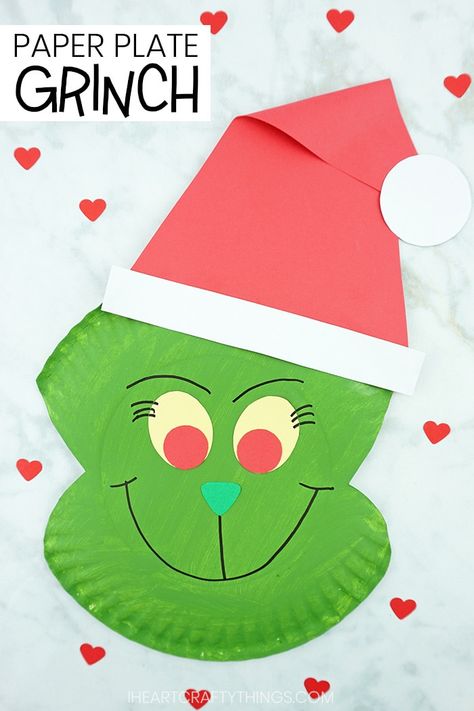 How To Make A Paper Plate Grinch Craft - I Heart Crafty Things Paper Plate Christmas Crafts, Grinch Craft, Grinch Crafts, Paper Plate Crafts For Kids, Arts And Crafts For Adults, December Crafts, Arts And Crafts For Teens, Fun Arts And Crafts, Easy Arts And Crafts