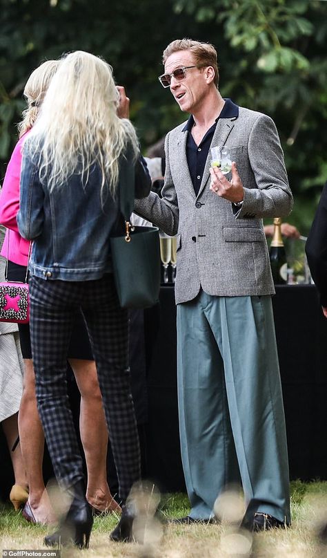 Damien Lewis, Alison Mosshart, Helen Mccrory, Damian Lewis, Members Club, New Romance, Summer Evening, Summer Party, Daily Mail