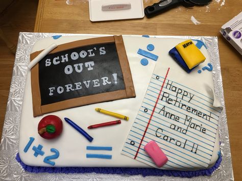 Retirement Cake Ideas For Teachers, School Retirement Cake, Retirement Cakes For Teachers, Teacher Retirement Cake Ideas, Cake For Teacher, Teacher Retirement Cake, Retirement Cupcakes, Teacher Birthday Cake, Goodbye Cake