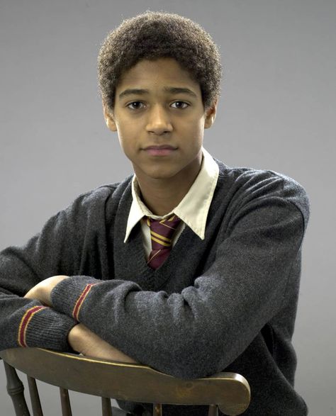 Dean Harry Potter, Seamus And Dean, Characters In Harry Potter, Harry Potter Trivia Quiz, Alfred Enoch, Harry Potter References, Dean Thomas, Harry Potter New, Michael Gambon