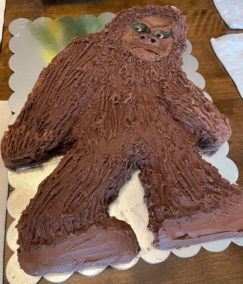 Bigfoot Birthday Party Invitations, Sasquatch Cake, Bigfoot Cake, Bigfoot Birthday Party, Pb Cake, Unusual Cakes, Bigfoot Birthday, Red Birthday Cakes, Pop Cupcakes