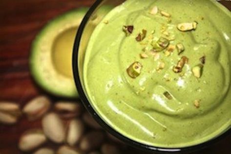 Pistachio Smoothie, Low Calorie Recipes Dinner, Breakfast Meat, Pistachio Ice Cream, Low Calorie Dinners, Vegan Smoothies, Healthy Kitchen, Healthy Diet Recipes, Healthy Dishes