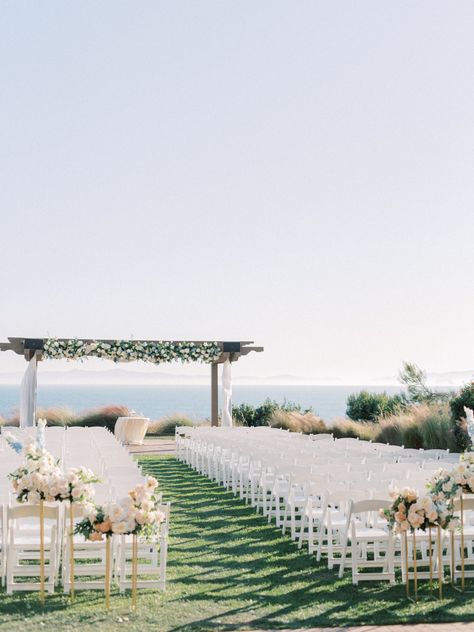 Wedding Venues Ocean, Ocean Wedding Venue, Beach Wedding Venues California, Ocean View Wedding, Socal Wedding Venues, California Beach Wedding, Terranea Resort, Southern California Beaches, Southern California Wedding Venues