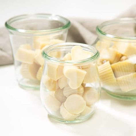 Homemade Vegan White Chocolate - naturally gluten free! Gluten Free On A Shoestring, Chocolate Gluten Free, Vegan Apps, Brain Balance, Vegan Candy, Butter Candy, Cacao Butter, Vegan White Chocolate, Gluten Free Cheesecake