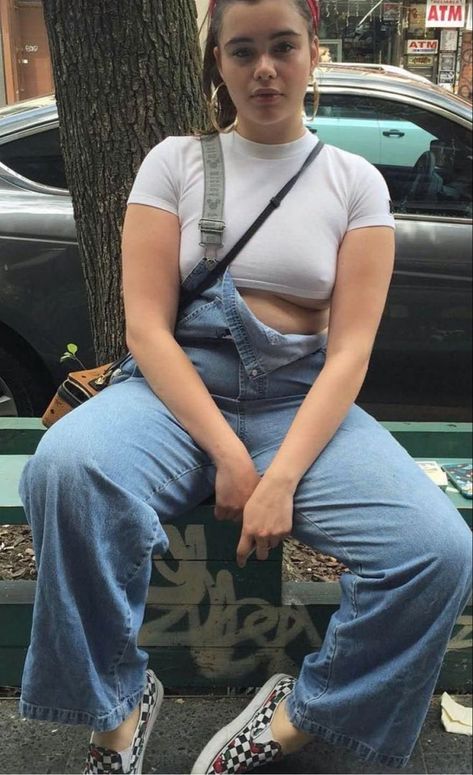 Jeans Trend, Barbie Ferreira, 남자 몸, Denim Jeans Fashion, Jeans Fashion, Moda Plus Size, Curvy Girl Outfits, Curvy Girl Fashion, Curvy Outfits