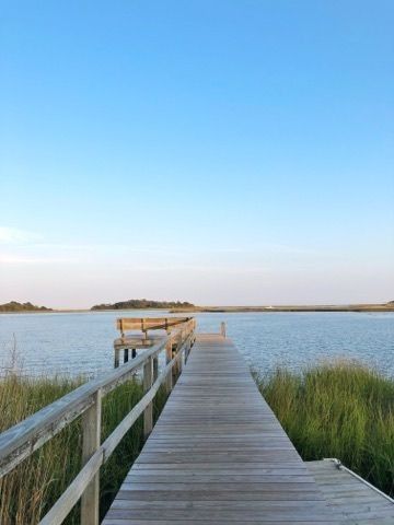 Dock Aestethic, North Carolina Lake House, Wilmington North Carolina Houses, Coastal Neighborhood, Ocean Dock, Tsitp Aesthetic, Beach Dock, Nantucket Summer, Salt City