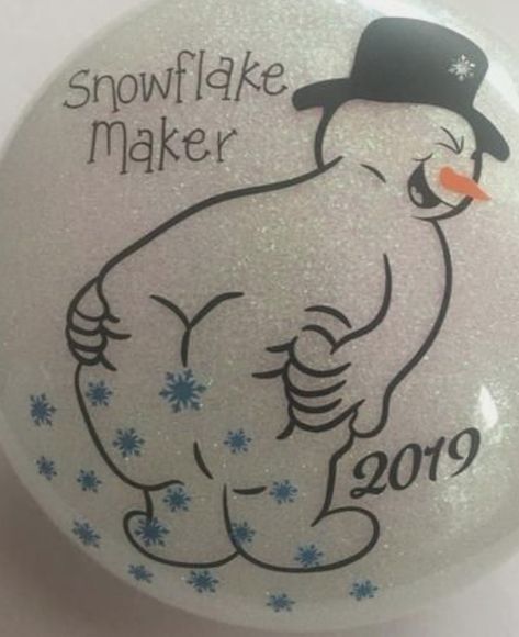 Snowflake Maker, Snowman Quotes, Handpainted Christmas Ornaments, Frosty Snowman, Funny Snowman, Christmas Crafting, Painted Christmas Ornaments, Snowman Ornament, Beaded Christmas Ornaments