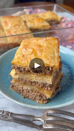 1.6M views · 47K reactions | egyptian phyllo meat pie 🇪🇬 

egyptian goulash is a phyllo pastry bake that’s often filled with ground meat, cheese or vegetables and coated in a milk-egg wash, which gives it a soft texture while maintaining the crispy layers. goulash is a common dish on ramadan iftar spreads (at least in my house!) but is also a great stand alone meal. i made this spiced ground beef goulash and served it with a salad. it’s such a great underrated dish that’s super easy to make and prepare in advance! 

2 lbs ground beef
2 medium onions, finely chopped
5 cloves of garlic, minced 
2 tbsp olive oil
1 tsp cinnamon 
1 tsp allspice
1/2 tsp red pepper flakes
1/2 tsp oregano
2 tbsp tomato paste
1/4 cup parsley, finely chopped
2 tsp kosher salt
1/2 tsp black pepper 
#4 sheets of phy How To Prepare Meat Pie, Ground Beef Hand Pies Recipes, Minced Meat Pie, Phyllo Meat Pie, Egyptian Goulash, Minced Meat Recipes, Phylo Dough, Ground Beef Goulash, Mincemeat Pie