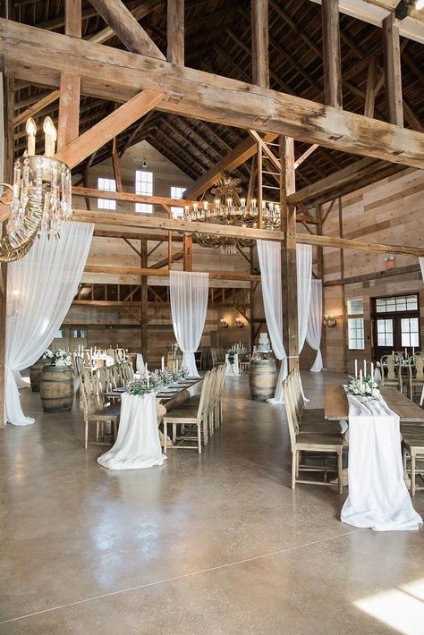 Ny Wedding Venues, Upstate Ny Wedding, Catskills Wedding, Barn Wedding Reception, Country Barn Weddings, Barn Wedding Decorations, Rustic Barn Wedding, Salou, Wedding Boston