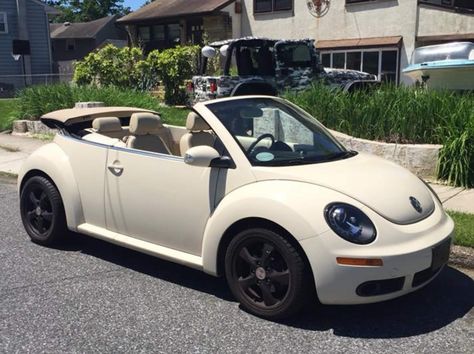 Cream Volkswagen Beetle, Punch Buggy Convertible, Bettle Volkswagen Convertible, Convertible Beetle, Volkswagen Convertible, Volkswagen Beetles, Volkswagen Beetle Convertible, Bug Car, Volkswagen New Beetle