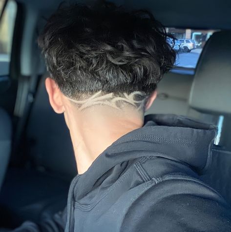 Back Taper Design Haircut, Bleached Hair Men, Boys Fade Haircut, Taper Fade Short Hair, Fade Haircut Designs, Hair Designs For Men, Low Taper Fade Haircut, Taper Fade Curly Hair, Mens Hairstyles Curly