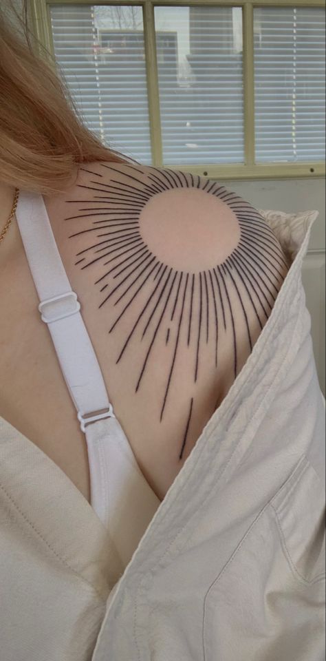 Shoulder Sun Rays Tattoo, Elbow Cap Tattoo, Starburst Chest Tattoo, Sun Ray Shoulder Tattoo, Negative Space Sun Tattoo, Sun Throat Tattoo, Shoulder Circle Tattoo, Sunburst Tattoo Shoulder, Soulshine Tattoo