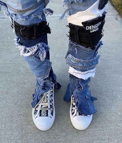 Stacked Pants Outfit Black Women, Custom Stacked Jeans, Stack Jeans, Dior Denim, Denim Diy Clothes, Stacked Jeans, Diy Pants, Diy Clothes Refashion, Street Style Outfits Men