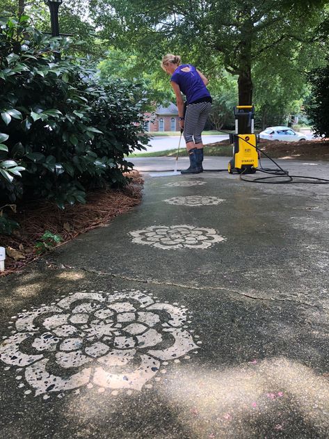 Dirty concrete, Driveway Art Stencil and pressure washer... ta-da!!! Stenciled Concrete Driveway, Driveway Stencil, Stencil Concrete Driveway, Painting Sidewalk Concrete, Painted Sidewalk Concrete Walkways, Stenciled Rug On Concrete, Concrete Print Driveways, Driveway Art, Outdoor Rug Porch