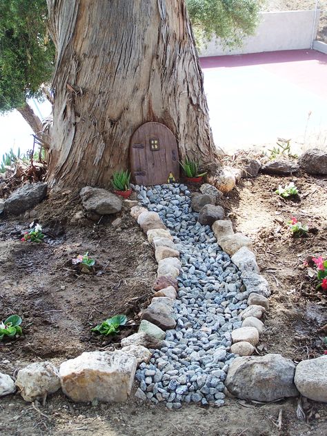 Tre Kunst, Fairy Tree Houses, Rock Garden Design, Fairy Garden Crafts, Fairy Garden Designs, Faeries Gardens, Fairy Garden Houses, Have Inspiration, Garden Yard Ideas