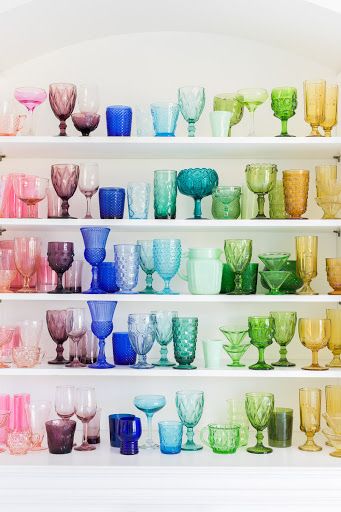 ©AlyssaRosenheck2016-11 Elsie Larson, Glass Art Design, Hm Home, Colored Glasses, Country Living Magazine, Wine Glass Art, The Home Edit, Beach Glass Art, A Beautiful Mess