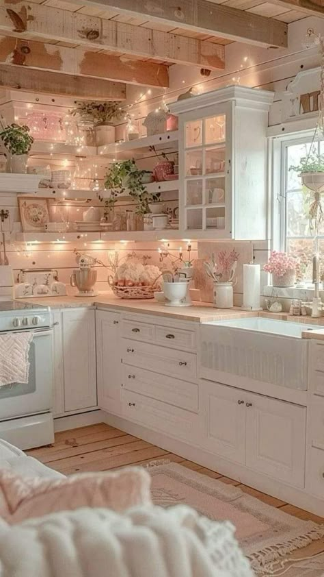 Kitchen Aesthetic Cozy, Hippie House Aesthetic, Vintage Kitchen Aesthetic, Cocina Shabby Chic, Idea For Home, Dream Life House, Dream Apartment Decor, Cottage Kitchens, Dream House Rooms