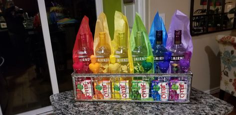 Taste the Rainbow (jello shots) gift basket created for Quota Holiday Auction 2018. Funny Raffle Basket Ideas, Rainbow Gift Basket Ideas, Fundraising Auction Baskets, Valintine Gifts, Liquor Basket Ideas For Raffle, Boozed Basket, Donation Baskets, Rainbow Jello Shots, Stag And Doe Games