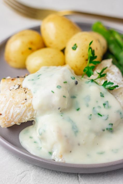 Easy Homemade Parsley Sauce - The Dinner Bite Fish In Parsley Sauce, Saucy Fish Recipes, Creamy Parsley Sauce, Salmon With Parsley Sauce, Parsley Sauce For Ham, Fish With Parsley Sauce, Irish Parsley Sauce Recipe, White Sauce Recipe For Chicken, Parsley Sauce For Fish