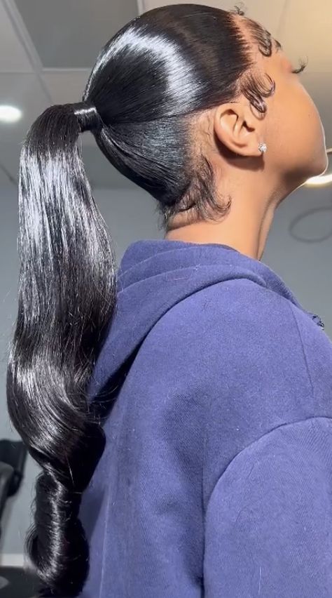 Ponytails For Black Women Weave, Slik Ponytail Styles, Ponytails Hairstyle, Edges Hairstyles, Ponytail Sleek, Barbie Pony, Extension Hairstyles, Slicked Back Ponytail, Sleek Ponytail Hairstyles