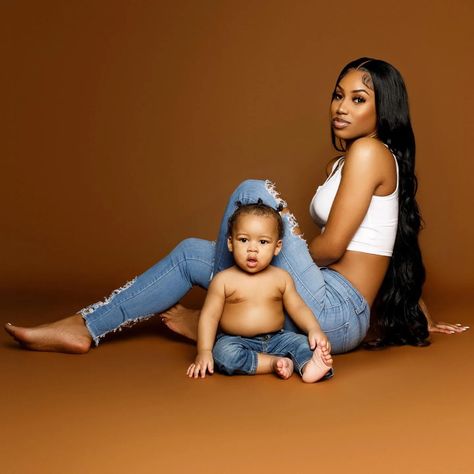 Boy Mom Photo Shoot Ideas Black, Momma And Son Photo Shoot, Mother And Son Photoshoot Black People, Black Mom And Son Photo Ideas Toddlers, Mother’s Day Photoshoot With Son, Mama And Baby Photoshoot, Mommy And Son Photo Shoot Black, Mother Toddler Photoshoot, Photoshoot Ideas Mom And Son