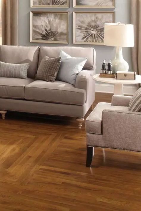 Brown Tiles Floor Living Room, Tan Walls Living Room, Oak Floor Living Room, Beige Living Room Decor, Living Room Hardwood Floors, Tile Floor Living Room, Tan Walls, Brown Tile, Beige Living Rooms