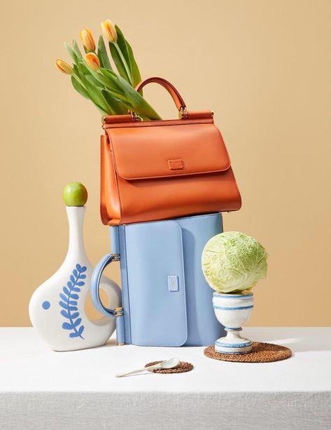 Luxury Still Life, Handbag Photography Ideas, Bags Photoshoot Ideas Products, Handbag Still Life, Bags Photoshoot Ideas, Still Life Fashion Photography, Fashion Still Life Photography, Bag Still Life, Shoes Fashion Photography