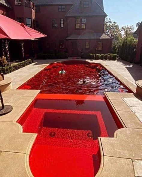 Vampire Room, Goth Houses, Pool Paint, Vampire Blood, Red Tiles, Dark Home Decor, Goth Home, Dark Home, Dream Pools