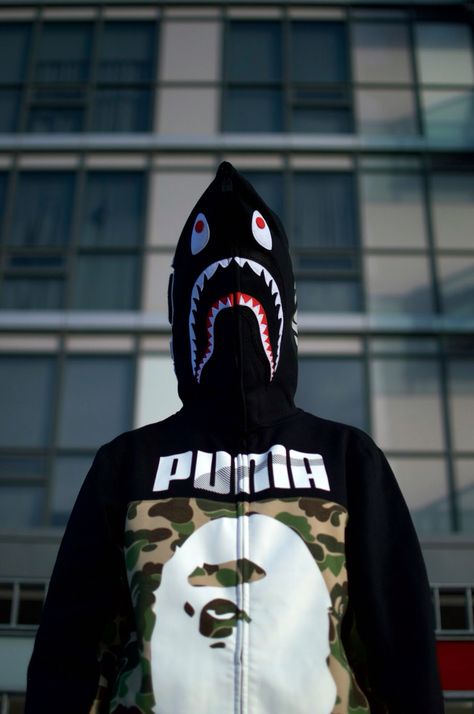 Bape Shark, Hypebeast Fashion, Shark Hoodie, Outfits Streetwear, Skate Wear, Urban Street Style, Bathing Ape, Street Outfit, Urban Wear