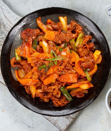 🌶️🐷 Craving something spicy? Try our Jeyuk Bokkeum (Spicy Marinated Pork)! This dish is packed with bold flavors and just the right amount of heat. Perfect for a quick and delicious meal. Order yours now at kmeals.com! 🇰🇷🔥 #JeyukBokkeum #SpicyPork #KoreanFood #KMEALSUS #Delicious #FoodieFavorites #QuickMeals Jeyuk Bokkeum, Dak Galbi, Chicken With Cheese, Marinated Pork, Spicy Dishes, Spicy Pork, Korean Dishes, Diced Chicken, Meal Delivery Service