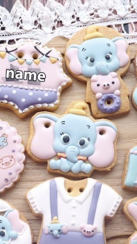 Dr Seuss Birthday Party, Disney Baby Shower, Dr Seuss Birthday, Birthday Themes, Baby Shower Cookies, Baby Shower Planning, Easter Ideas, Baby Disney, Dr Seuss