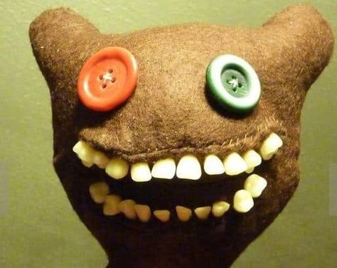 It's never the wrong time for springing a doll made of human teeth on someone. Clay Monster, Romantic Bear, Creepy Toys, Crazy Toys, Creepy Kids, Human Teeth, Pinterest Crafts, Monster Dolls, Creepy Dolls