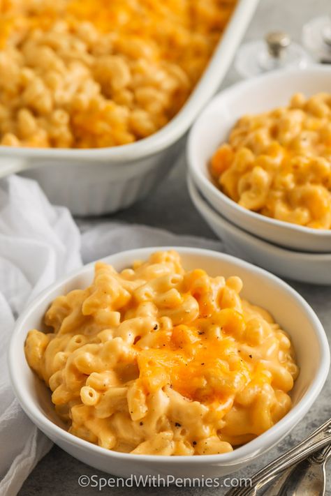 When it comes to the comfort food classic, this homemade mac and cheese recipe takes first prize. Sharp cheddar, parmesan, and a secret ingredient make this cheese sauce the best ever! #spendwithpennies #homemademacandcheese #entree #recipe #easy #sauce #creamy #classic #casserole #baked #best #cheddar #simple Mc And Cheese Recipe Easy, Mc And Cheese Recipe, Pond Party, Homemade Mac And Cheese Recipe Baked, Mac And Cheese Recipe Soul Food, The Best Mac And Cheese, Cheesy Mac, Mac And Cheese Sauce, Macaroni And Cheese Casserole