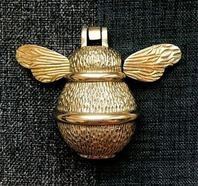 Bee Door Knocker, Front Door Furniture, Brass Door Knocker, Solid Doors, Door Knocker, Brass Door, Door Furniture, Door Accessories, Types Of Doors