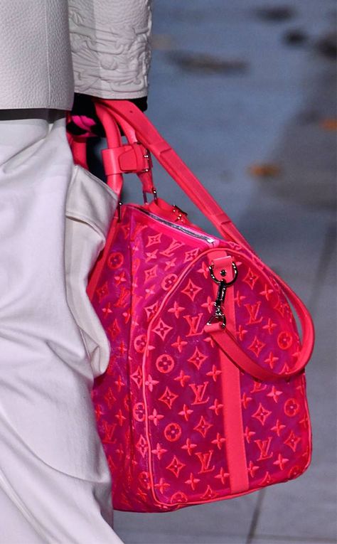 Louis Vuitton from All the Bags and Shoes You'll Want From Fashion Week Fall 2019 Any bag is more fun in hot pink. Louis Vuitton Duffle Bag, Designer Aesthetic, Men Bag, Bags And Shoes, Fashion Tote Bag, Pink Men, Louis Vuitton Damier Azur, Duffel Bags, Large Tote Bag