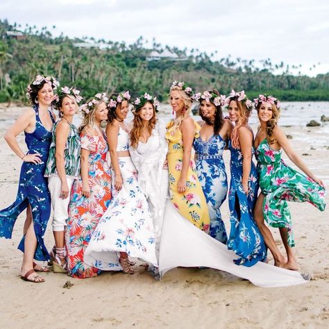 Tropical Bridesmaids, Floral Bridesmaids, Beach Bridal Party, Summer Wedding Hairstyles, Wedding Shoes Bridesmaid, Winter Wedding Photos, Beach Wedding Attire, Rustic Wedding Ceremony, Bridal Party Attire